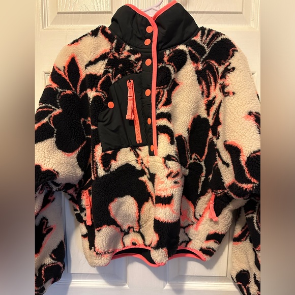 Free People Hit The Slopes Pullover - Picture 2 of 5